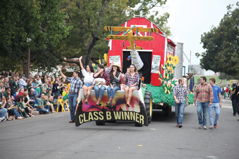 Baylor Homecoming Parade