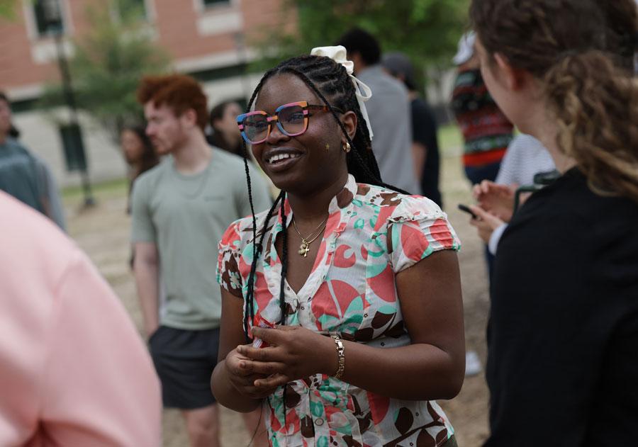 Leadership & Organizational Behavior - outdoor classroom